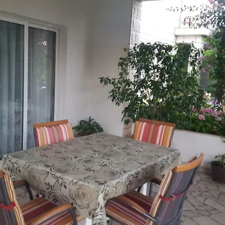 Apartman Iris * Orebic